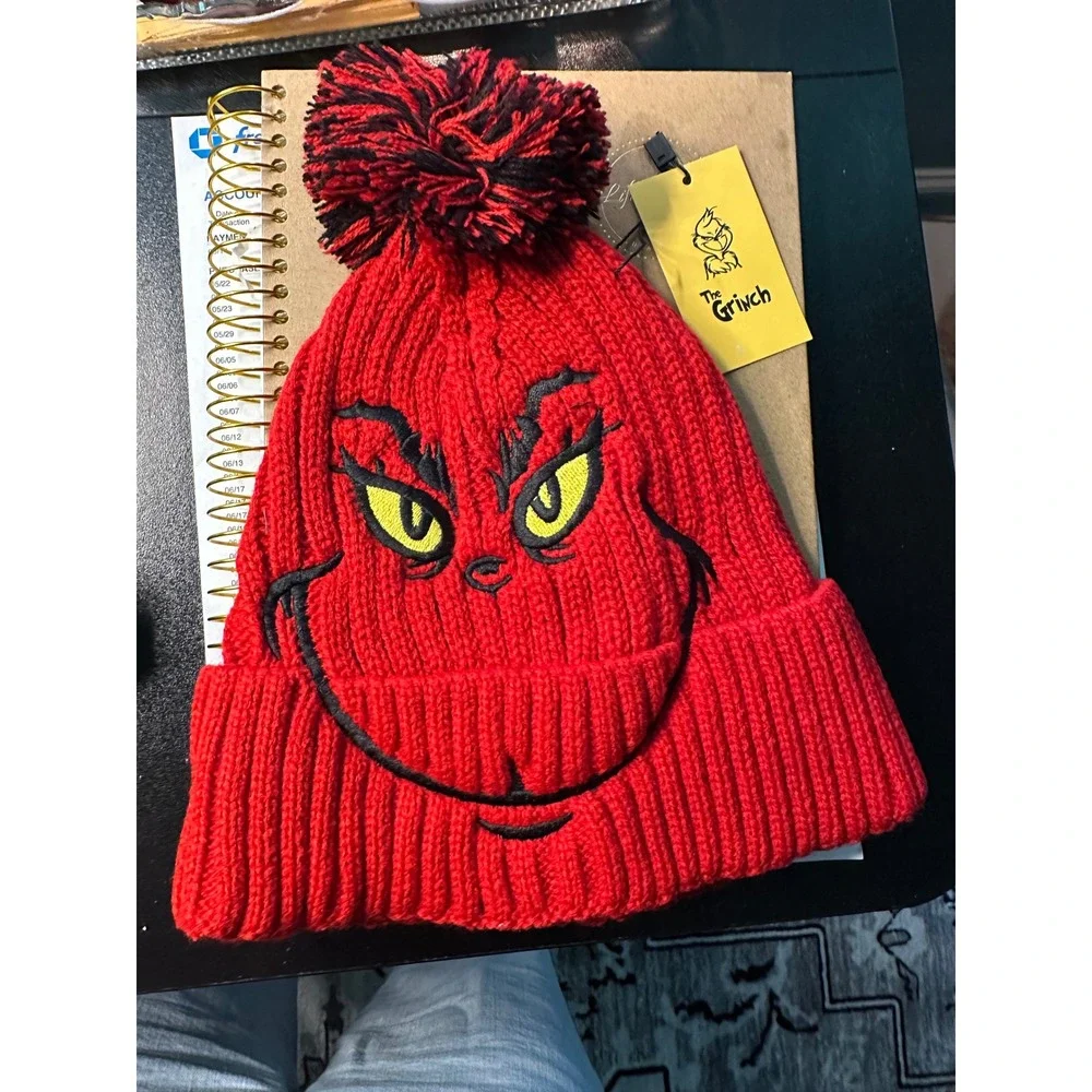 NWT The Grinch Kids Beanie Hat‎ Winter Toboggan Christmas Dr. Seuss Green Red